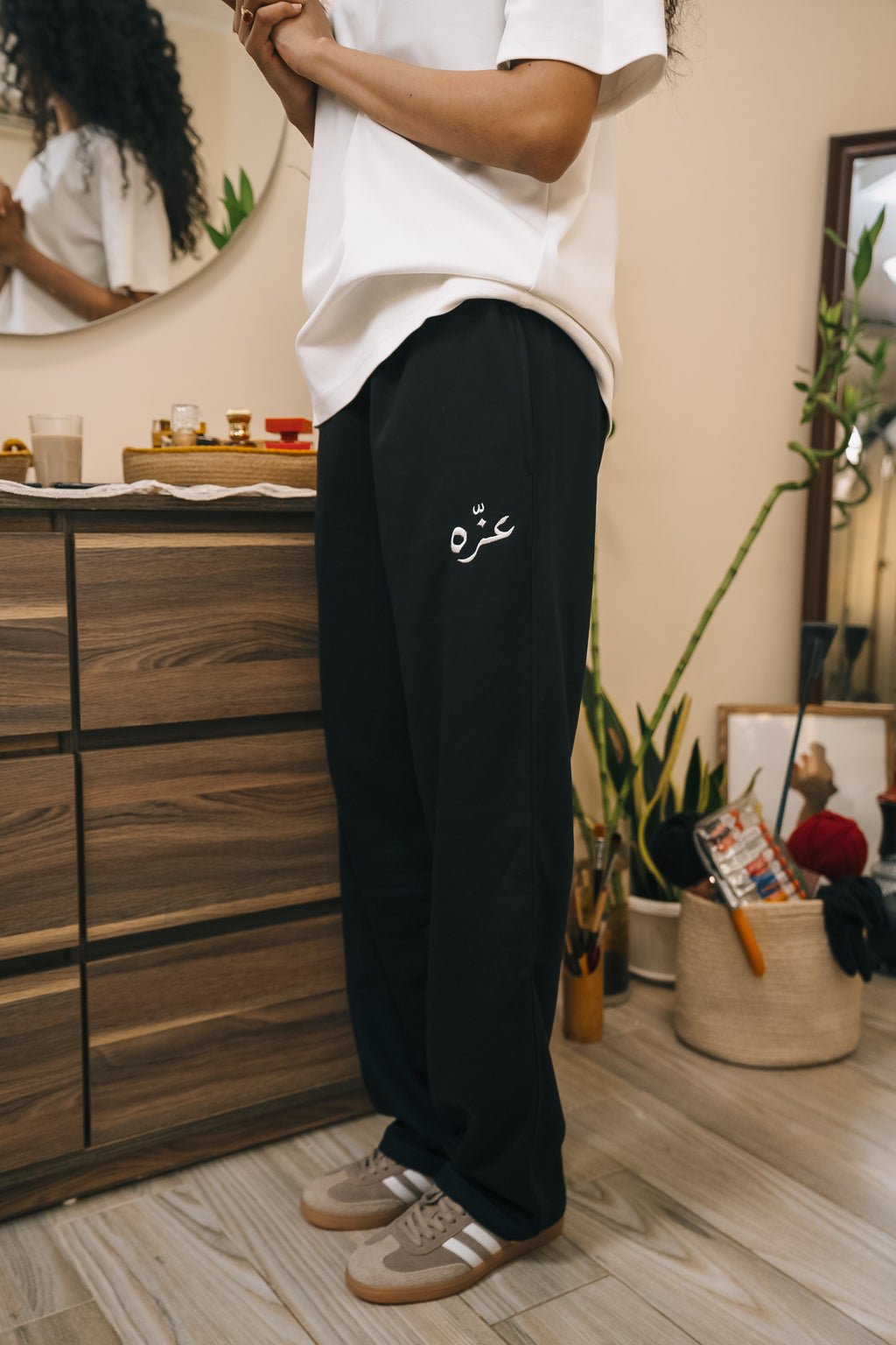 Azza Unisex Sada Sweats - Black